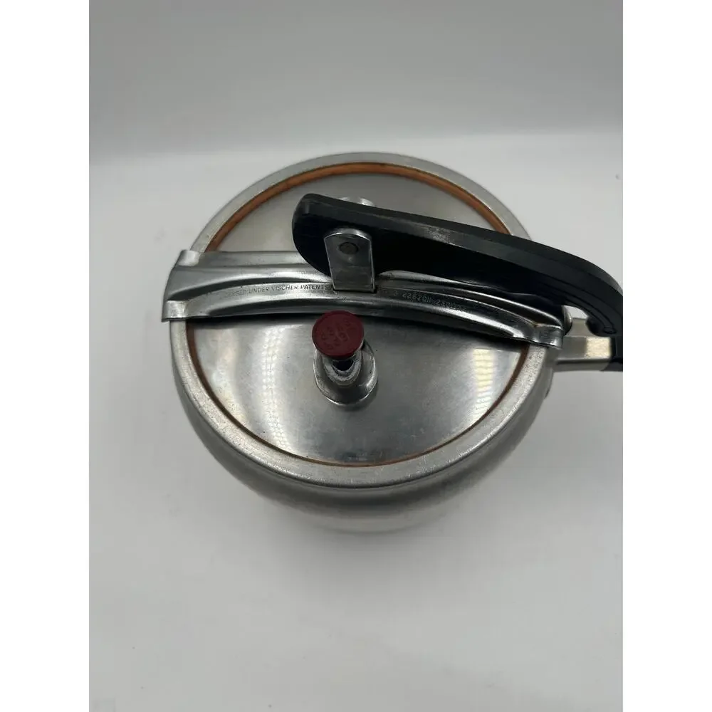 Vintage Wear Ever Aluminum Pressure Cooker Model 3637